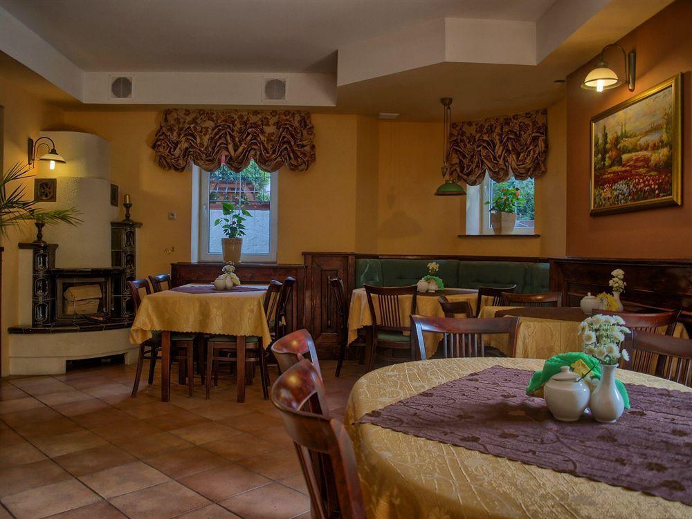 Villa Jedynak ชวีโนวิชแจ ร้านอาหาร รูปภาพ